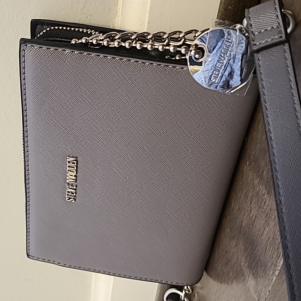 Steve Madden crossbody bag *new Grey and black